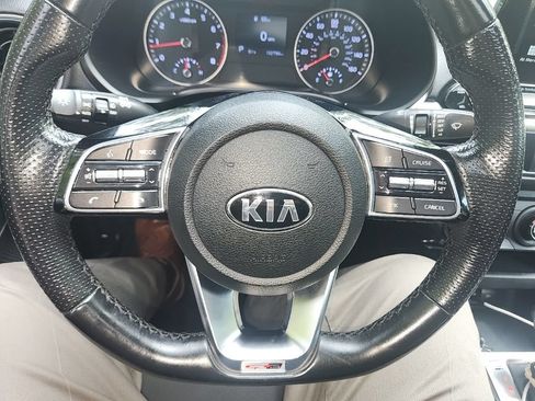 Used 2021 Kia Forte GT-Line w/ GT-Line Premium Package FWD image 9