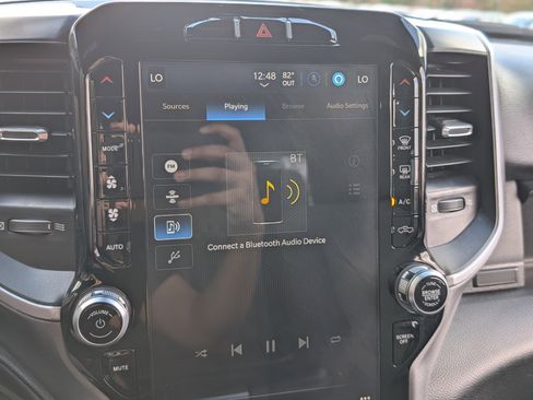 Used 2024 RAM 2500 Big Horn w/ Sport Appearance Package image 29