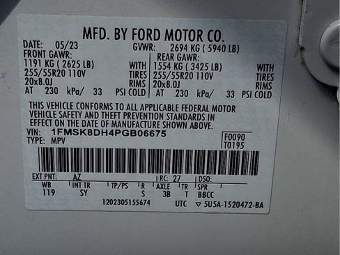 Certified 2023 Ford Explorer XLT w/ Equipment Group 202A AWD/4WD image 27