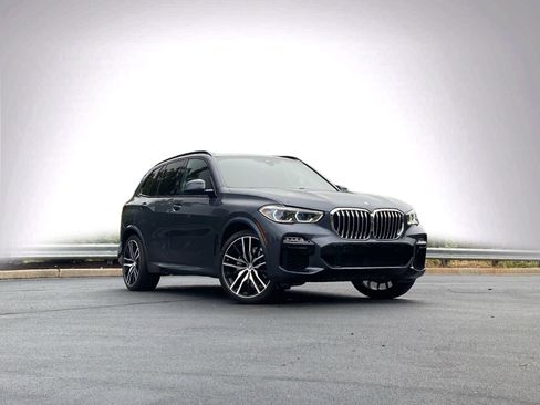 Used 2019 BMW X5 xDrive40i w/ M Sport Package AWD/4WD image 2