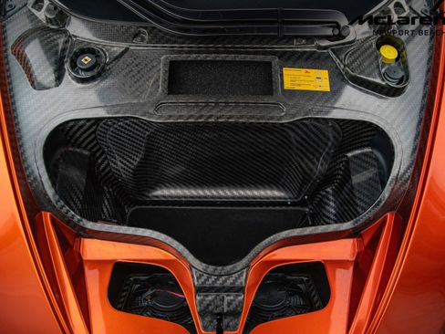Used 2015 McLaren P1 RWD image 14