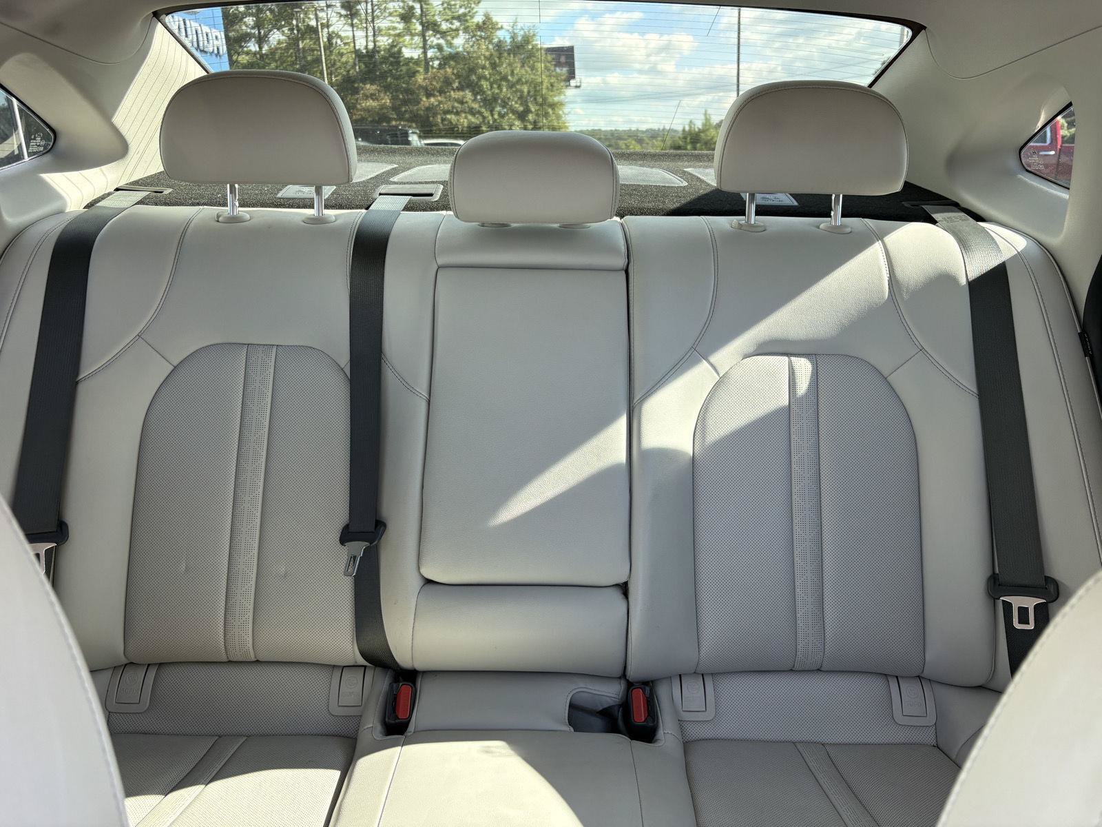 Used 2022 Hyundai Sonata Limited FWD image 24