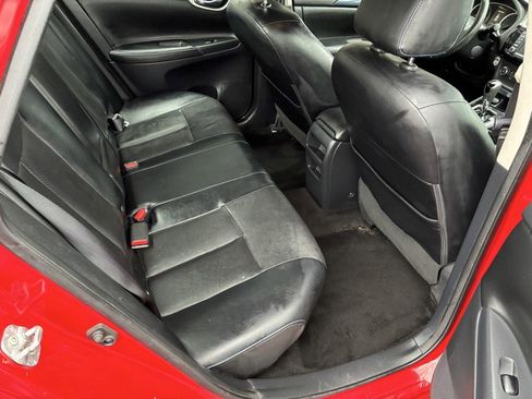 Used 2016 Nissan Sentra SR w/ SR Premium Package image 16