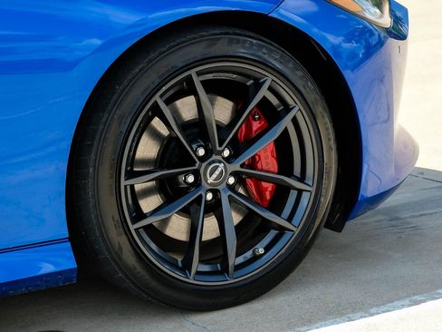 Used 2023 Nissan Z w/ Floor Mat Package (L93) RWD image 43