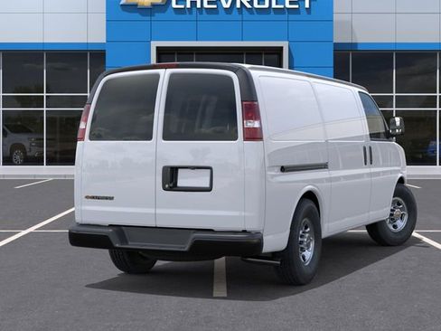 New 2026 Chevrolet Express 2500 image 4