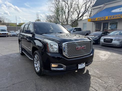 Used 2016 GMC Yukon Denali AWD/4WD image 2