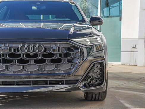 Used 2024 Audi SQ8 Prestige image 6