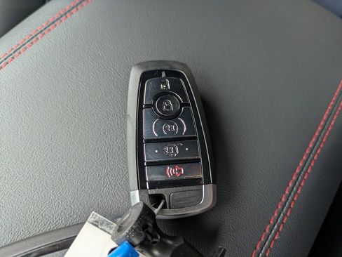 New 2026 Ford Explorer ST-Line w/ ST-Line Street Pack image 31