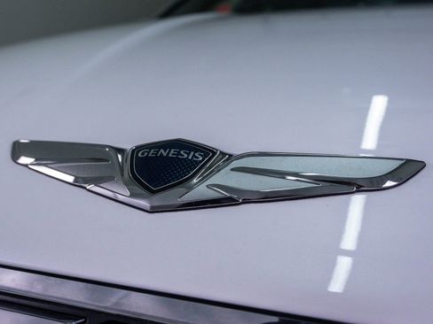 Used 2024 Genesis G80 w/ Prestige Package AWD/4WD image 5