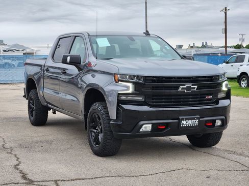 Certified 2022 Chevrolet Silverado 1500 LT Trail Boss w/ LT Trail Boss Premium Package AWD/4WD image 3