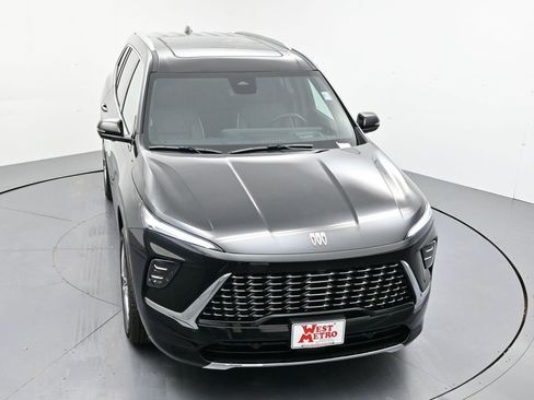 New 2026 Buick Enclave Avenir w/ LPO, Floor Liner Package image 4