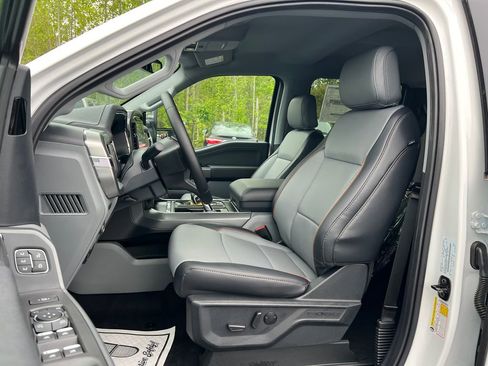 New 2025 Ford F150 Lariat w/ Equipment Group 501A Mid image 16