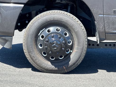 New 2026 RAM 3500 Big Horn AWD/4WD image 24