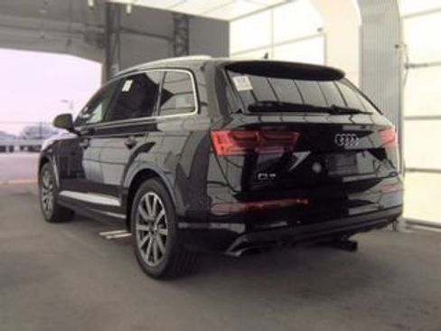 Used 2019 Audi Q7 3.0T Prestige AWD/4WD image 4