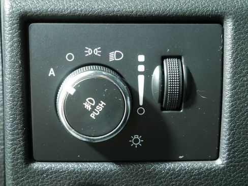 Certified 2017 Jeep Grand Cherokee Altitude AWD/4WD image 23