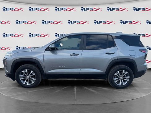 Used 2025 Chevrolet Equinox LT FWD image 4