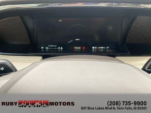 Used 2019 Lincoln Navigator L Reserve AWD/4WD image 23