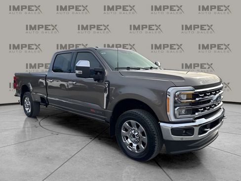 Used 2023 Ford F350 Lariat w/ Lariat Ultimate Package image 7