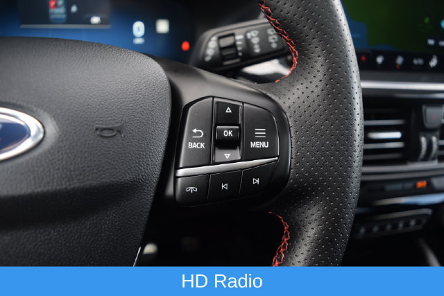 Used 2023 Ford Escape ST-Line Elite w/ Premium Technology Package AWD/4WD image 5