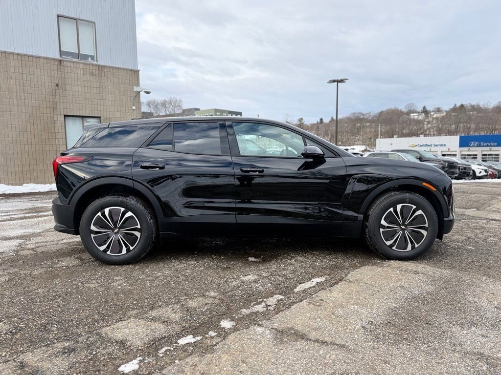 New 2026 Chevrolet Blazer EV LT AWD/4WD image 7