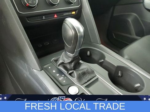 Used 2018 Volkswagen Atlas SE FWD image 32