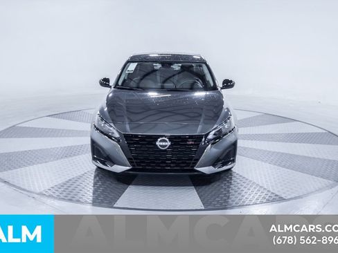 Used 2025 Nissan Altima 2.5 SR FWD image 20