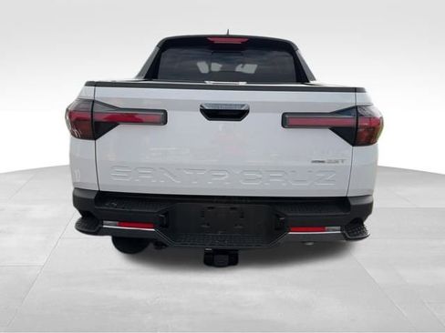 Used 2025 Hyundai Santa Cruz Limited image 6