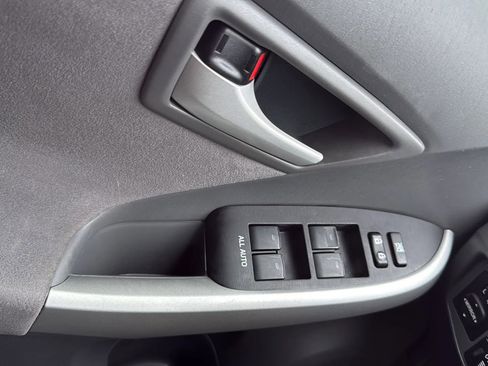 Used 2011 Toyota Prius Two image 22