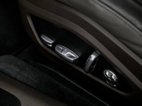 Used 2017 Porsche Panamera Turbo image 27