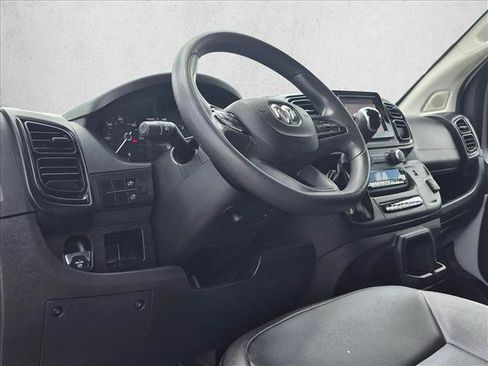 Used 2023 RAM ProMaster 2500 FWD image 11