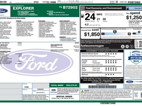 Used 2023 Ford Explorer XLT w/ Equipment Group 202A RWD image 3