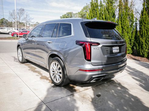 Used 2020 Cadillac XT6 Premium Luxury image 8