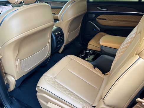 Used 2023 Jeep Grand Cherokee L Summit w/ Advanced Protech Group IV image 12