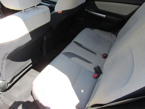 Used 2016 Subaru Crosstrek 2.0i Premium w/ Popular Package #2 image 10