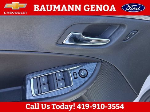 Used 2016 Chevrolet Impala LT w/ Convenience Package FWD image 12