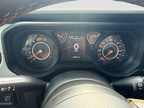 Used 2024 Jeep Wrangler Unlimited Sport AWD/4WD image 37