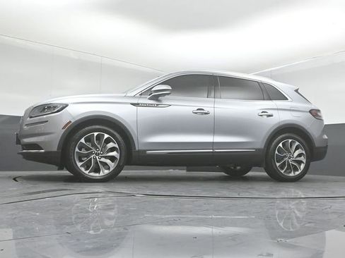 Certified 2023 Lincoln Nautilus Reserve w/ Luxury Package image 41