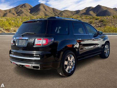 Used 2016 GMC Acadia Denali image 4