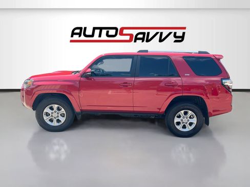 Used 2023 Toyota 4Runner SR5 Premium AWD/4WD image 4