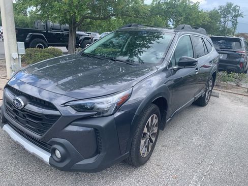 Used 2024 Subaru Outback Limited image 2