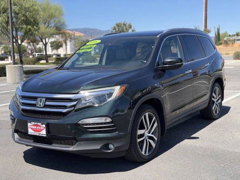 Used 2016 Honda Pilot Touring image 3