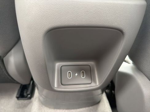 New 2026 Hyundai Elantra Hybrid FWD image 25