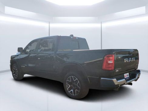 Used 2025 RAM 1500 Laramie AWD/4WD image 5
