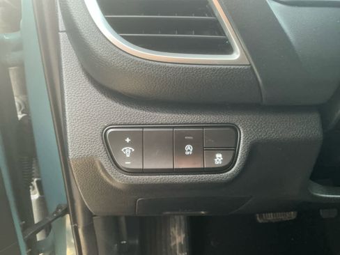 Used 2024 Kia Seltos EX image 20