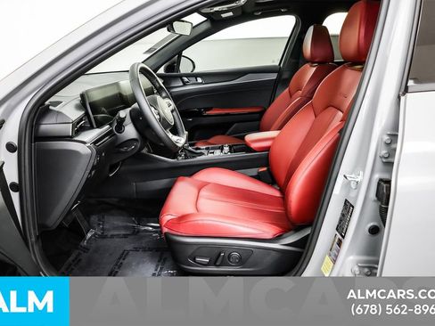 Used 2025 Kia K5 GT-Line w/ GT-Line Premium Package FWD image 16