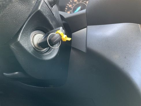 Used 2018 Ford Escape SE image 32