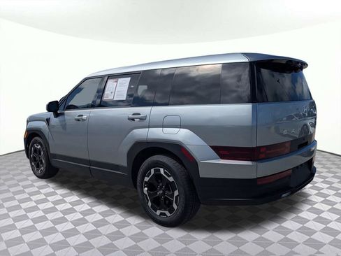 Used 2024 Hyundai Santa Fe SE image 5