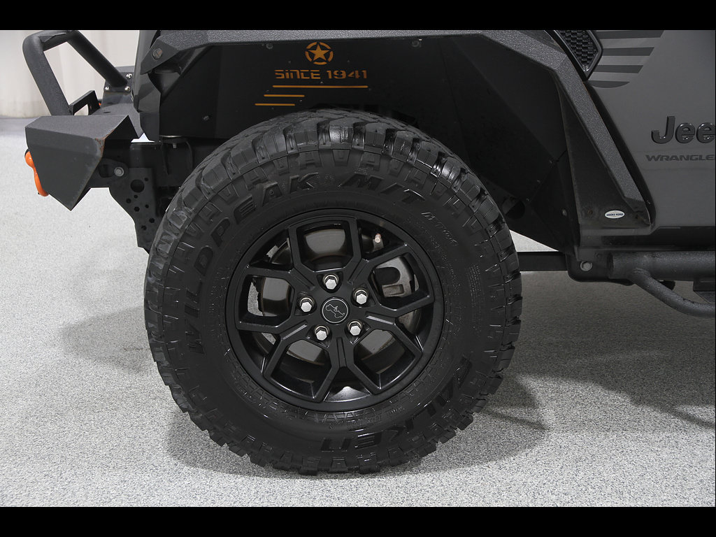 Used 2025 Jeep Wrangler Unlimited Sport AWD/4WD image 21
