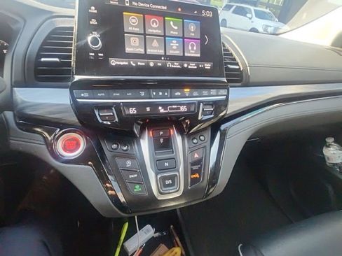 Used 2026 Honda Odyssey Elite image 5