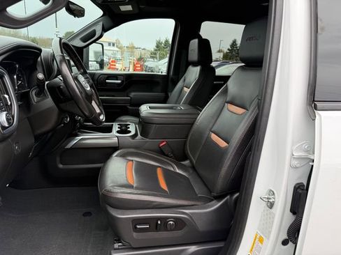 Used 2021 GMC Sierra 3500 AT4 w/ AT4 Premium Plus Package image 16